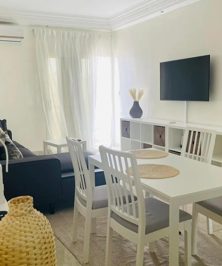 Chic Et Cosy 2 Chambres Salon Dakar 0*,